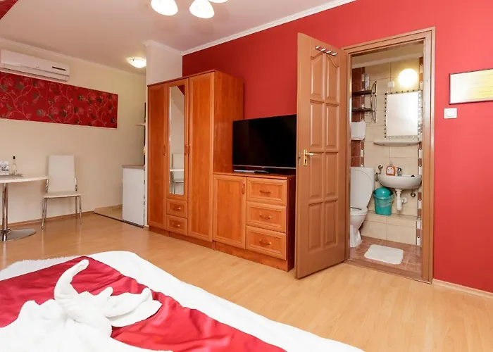Almafa Apartmanház